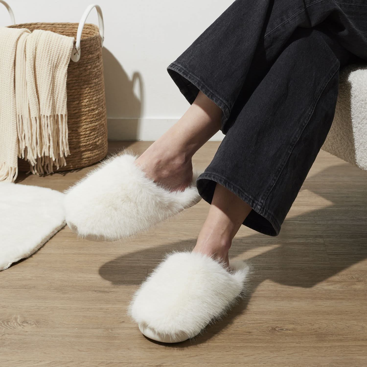 CHAUSSONS PLATEFORME FAUSSE FOURRURE COSY TIME - Image 4