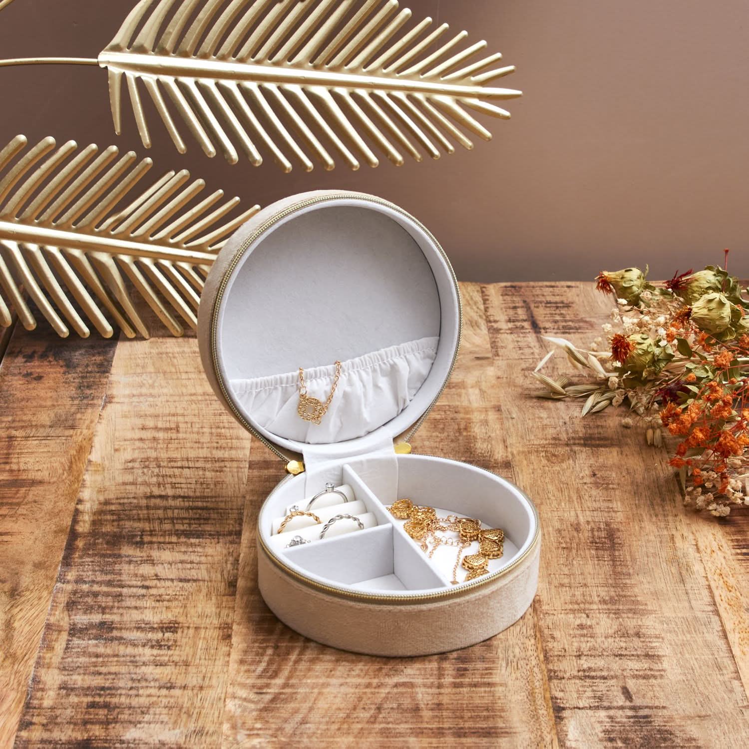 COFFRET A BIJOUX PAPILLON BRODE